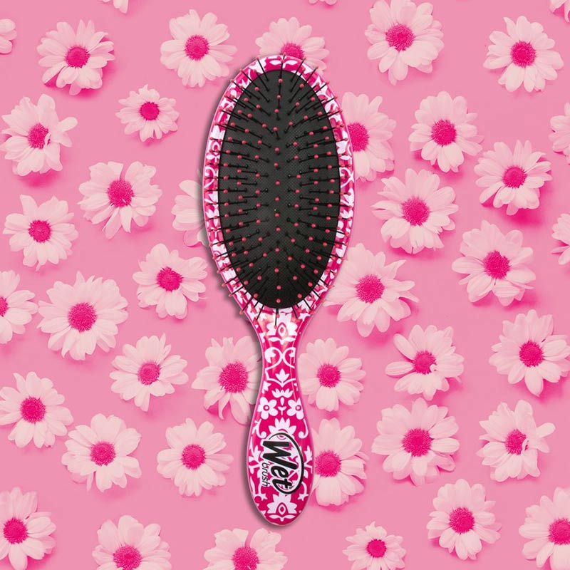 WetBrush Great Hair Day Starter Kit, Brush & Towel Turban - Image 8