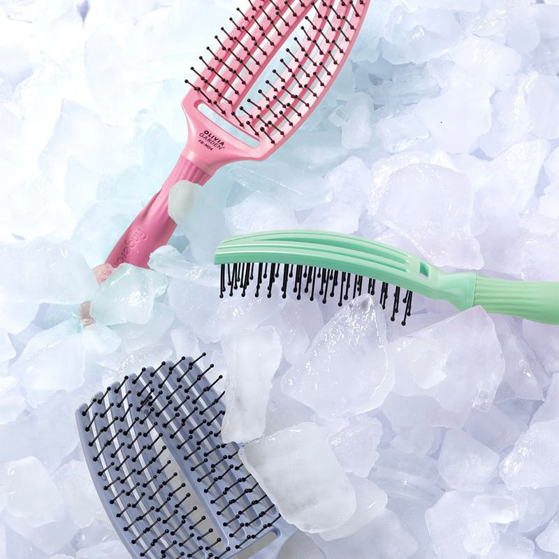 Olivia Garden FingerBrush Arctic Frost Brush Display: 9 Brushes & Stand - Image 7